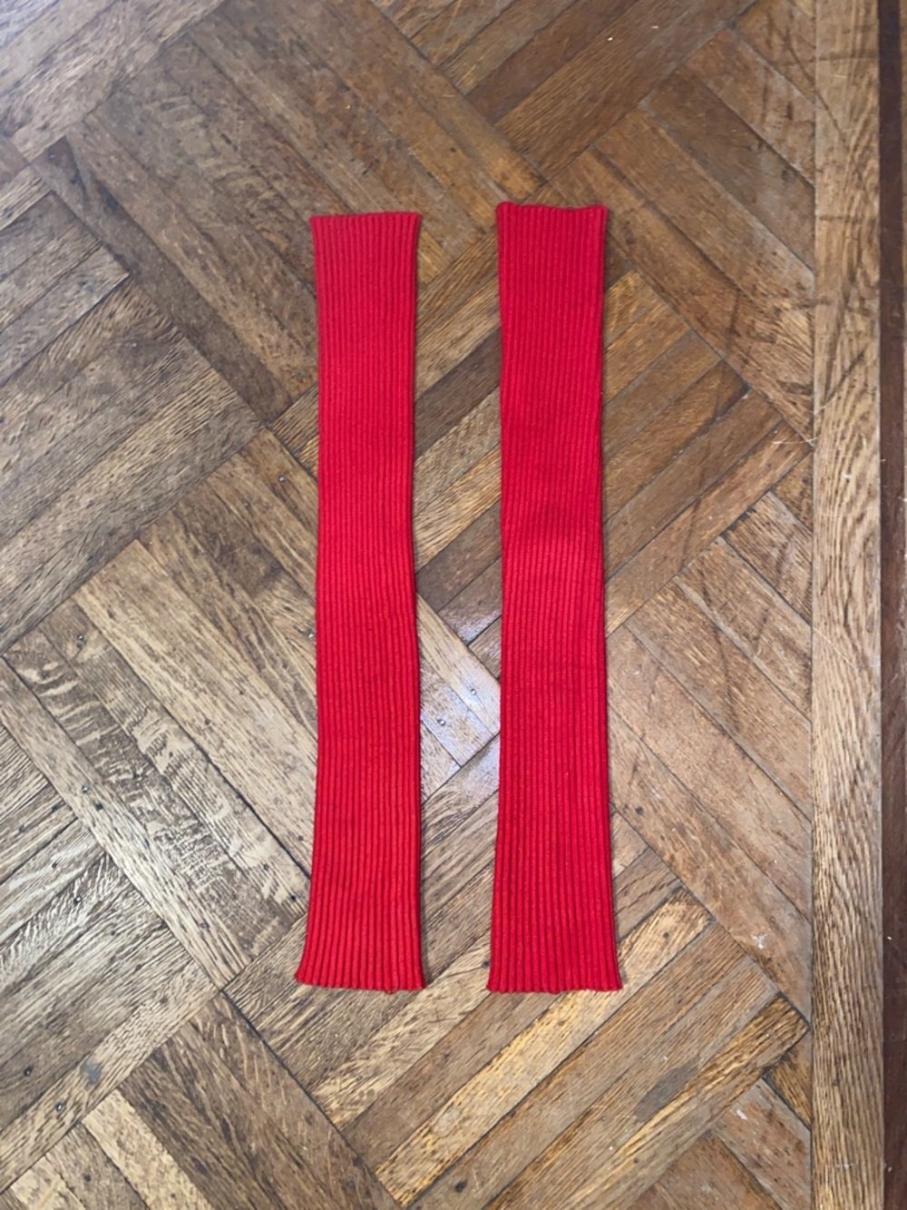 Red leg warmers